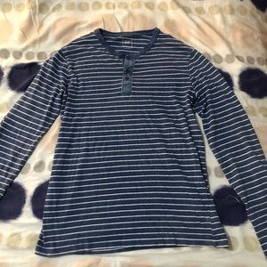 GAP Long-sleeve T-shirt